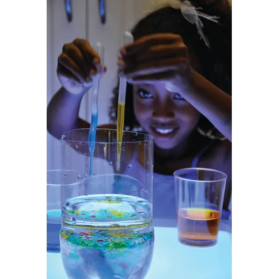 Extra Bright Light Cube and Accessories Kit - Educational Vantage